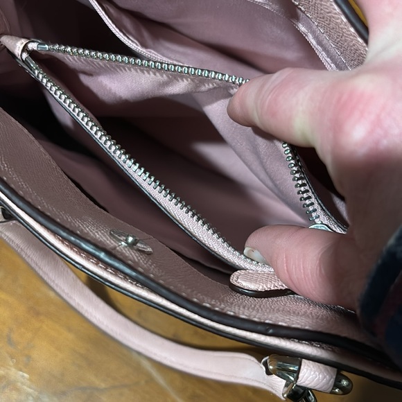 EUC Authentic Coach Pink Pebbled Leather Minetta Crossbody Tote - Picture 14 of 16